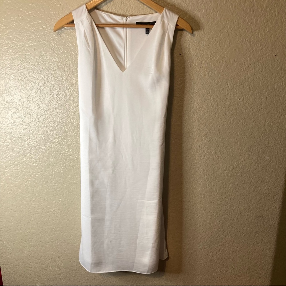 White House Black Market Satin A Line White Dress Women’s Size 0 MSRP $150